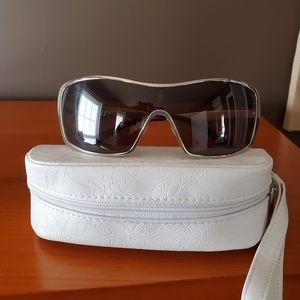 Oakley sun glasses